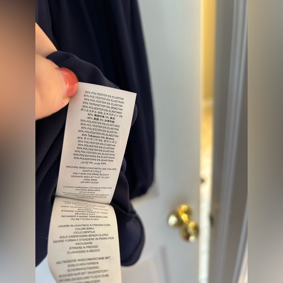 MICHAEL Michael Kors Navy Blue Off the Shoulder Blouse Size Small - Picture 5 of 8